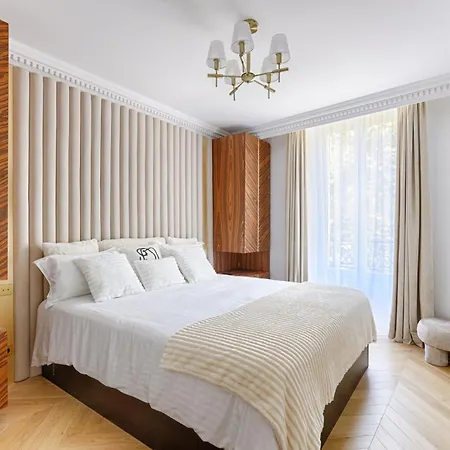 Stunning 2 Bedroom At Montparnasse Parigi
